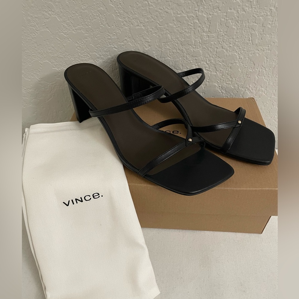 Vince Ona Sandals Womens Size 11M Black Leather